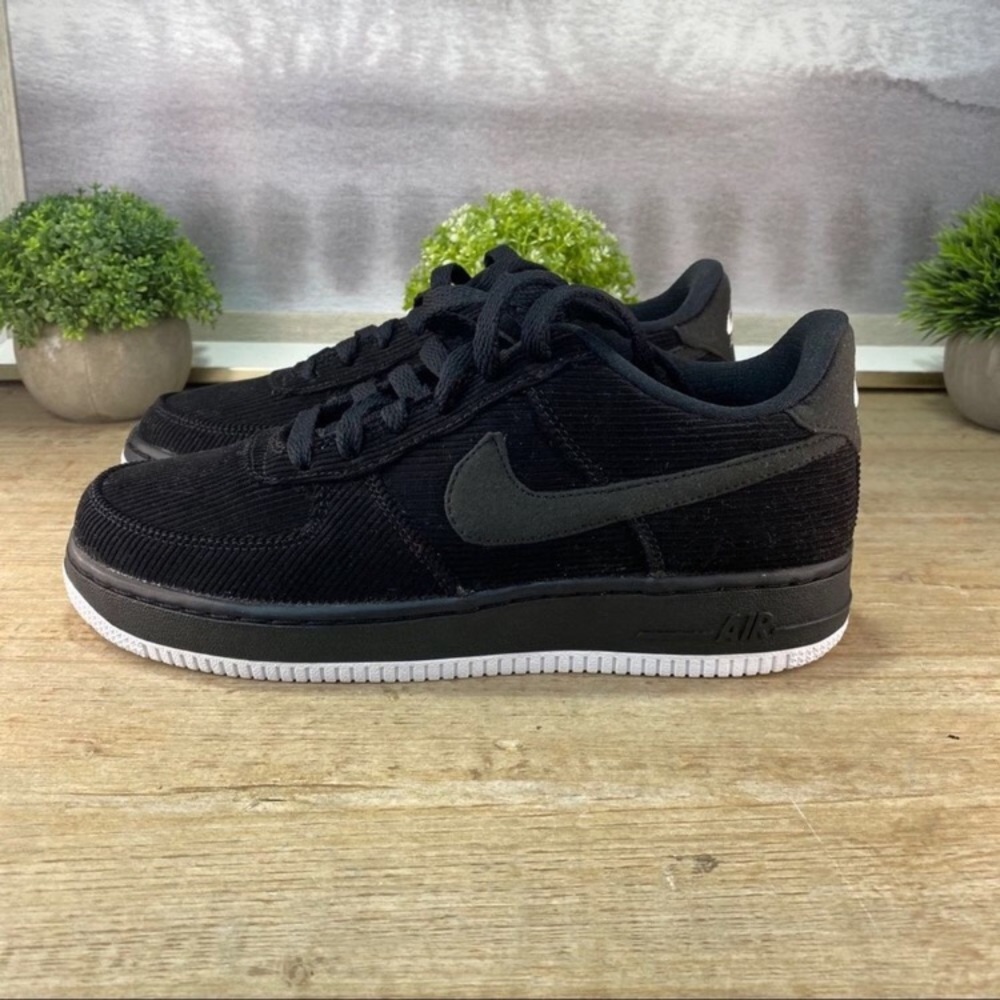 Nike Air Force 1. New in box. Corduroy black. - Picture 3 of 9